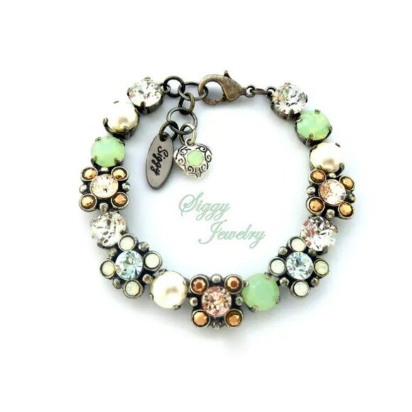 Spring Angel Austrian Crystal Flower Bracelet in Mint Opal, Pearls, and Neutrals - Picture 1 of 6